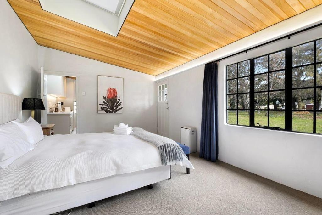 Wanaka Stone Cottage - Wanaka Holiday Home Eksteriør billede